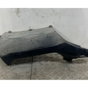 Carena Sottopedana Destra DX Peugeot Metropolis 400 Dal 2013 al 2017 COD 1178109600 Prezzo Basso