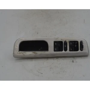 Vendita Finale Pulsantiera Alzacristalli Anteriore SX Volkswagen Golf IV dal 1997 al 2007 Cod 1J4959857D
