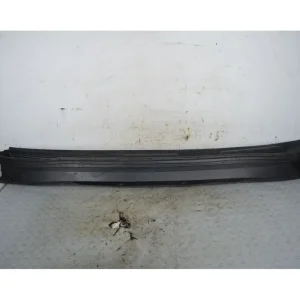 Gocciolatoio Jeep Cherokee Dal 2014 al 2018 Cod K68102557AE Più Venduto