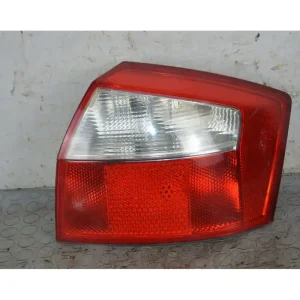 Fanale Stop Posteriore DX Audi A6 Dal 2000 al 2006 Cod 8E5945218 Offerta Lampo