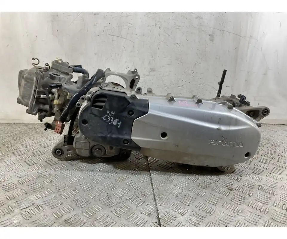 Compra Oggi Stesso Blocco Motore Honda SH 150 Dal 2013 al 2016 Cod KF13E Num 0037506 Km 63361