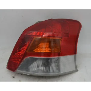 Fanale Stop Posteriore DX Toyota Yaris Dal 2009 al 2011 Cod 815510D110 Più Venduto