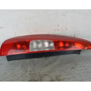 Consegna Rapida Fanale Stop Posteriore SX Mitsubishi Colt Dal 2004 al 2009 Cod MN186269