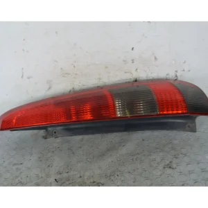 Offerta Del Giorno Fanale Stop Posteriore DX Ford Fiesta V Dal 2002 al 2008 Cod 1324563