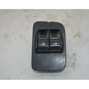 Offerta Pulsantiera Alzacristalli Anteriore SX Citroen Nemo Dal 2008 al 2014 Cod 6490H0
