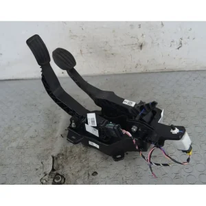 Must-Have Pedale Acceleratore + Pedale Freno Peugeot 208 Dal 2023 in poi Cod 9837891880