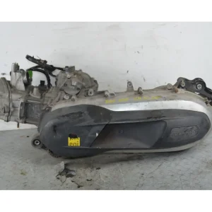 Blocco motore Piaggio Beverly 350 Dal 2011 al 2015 Cod M593M N serie 1006886 Prezzo Di Fabbrica