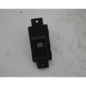 Prezzo Conveniente Pulsante alzacristallo posteriore SX SsangYong Korando Dal 2010 al 2016 Cod 202006279