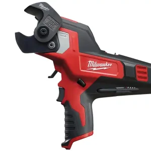 Offerta Speciale Tagliacavi a batteria Milwaukee M12 M12 CC-0 per cavi elettrici fino a 32mm
