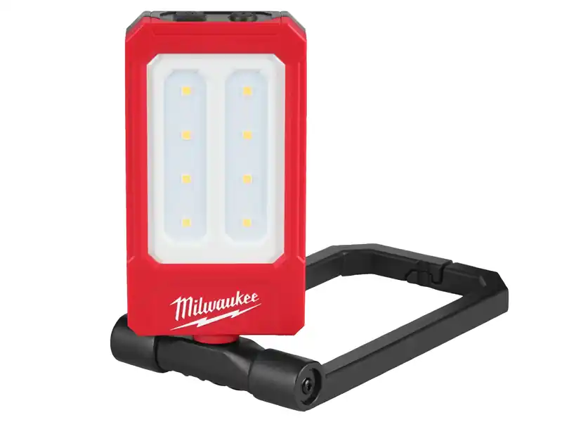 Torcia tascabile pieghevole Milwaukee M18 IR FFL batteria ricaricabile, 0-500 lumen Esclusivo