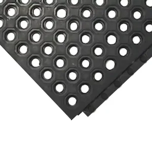 Tappeto antifatica modulare forato Carvel 90x90cm in gomma per traffico pedonale e carrelli Offerta