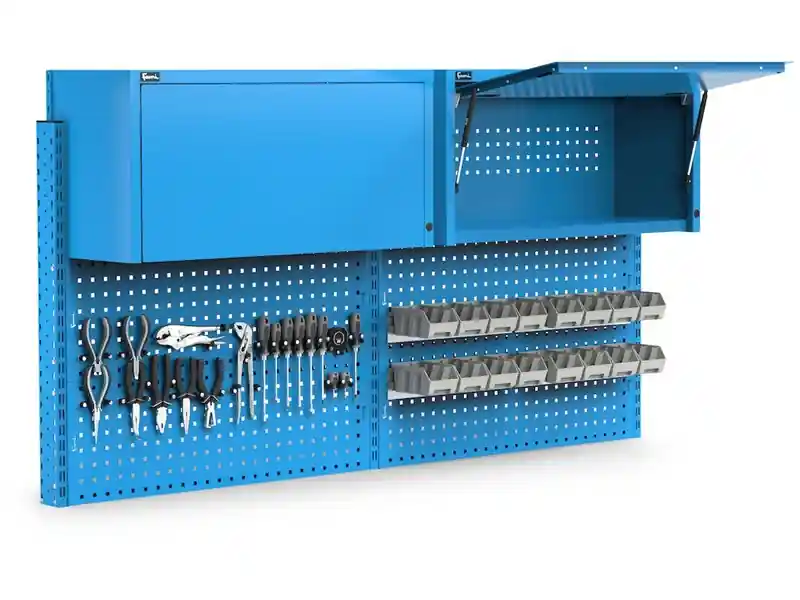 Parete attrezzata Fami Work Look 2000x373x1063mm blu con 2 pensili, 16 contenitori e 60 ganci Ultime Pezzi