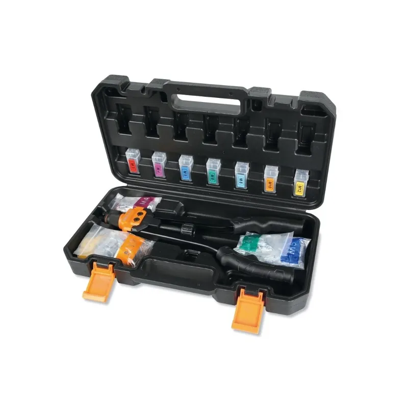 Rivettatrice per inserti filettati con 80 inserti - Beta 1742AN/C Offerta Del Giorno